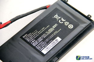 個(gè)性黑蘋(píng)果與雷蛇Blade Pro游戲本拆解 探秘電腦外設(shè)產(chǎn)品